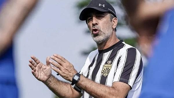 Oscar Bruzon Tanamkan Filosofi Permainan Baru Bhayangkara FC