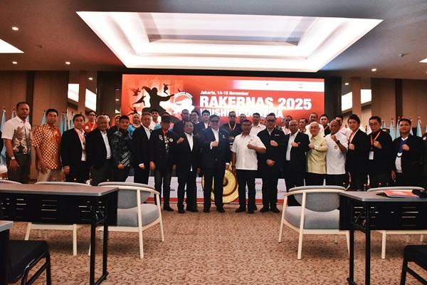 WartaPKU.com Bersama peserta Rakernas Wushu