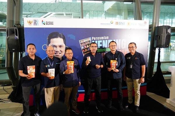 Oleh-oleh Khas Nusantara Kini Ada di Vending Machine Terminal 3 Soetta