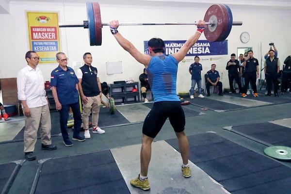 Angkat Besi Ingin Lampaui Prestasi di Olimpiade 2024 Paris