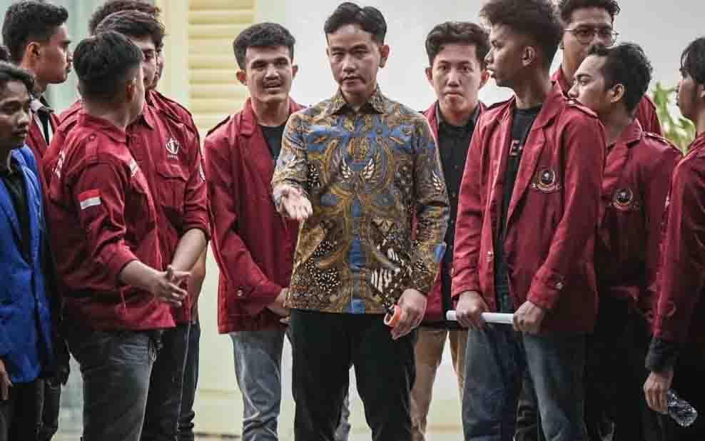 Tiga Universitas Berunjuk Rasa Tuntut Alihkan Dana Pemerintah ke Subsidi UKT