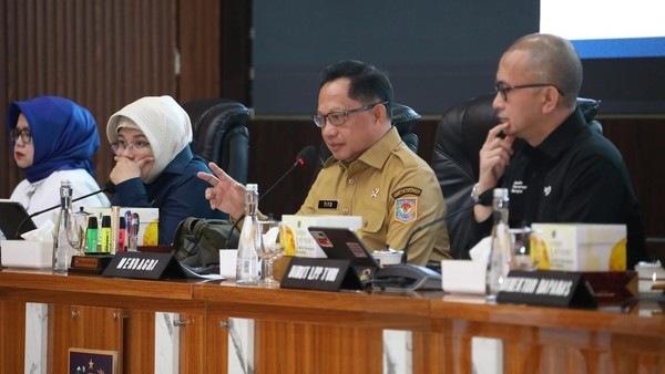 Pastikan Keamanan dan Kenyamanan, Mendagri Minta Pemda Gandeng Forkopimda untuk Nobar Piala Dunia