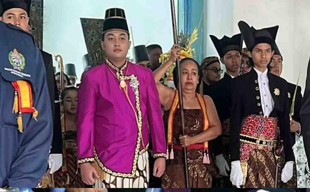 Gusti Purbaya Jumeneng Pakubowono XIV, Keraton Surakarta di Persimpangan Dualisme