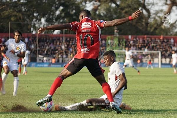 Moncer di Bali United FC, Privat Mbarga Langsung Koleksi Tiga Gol