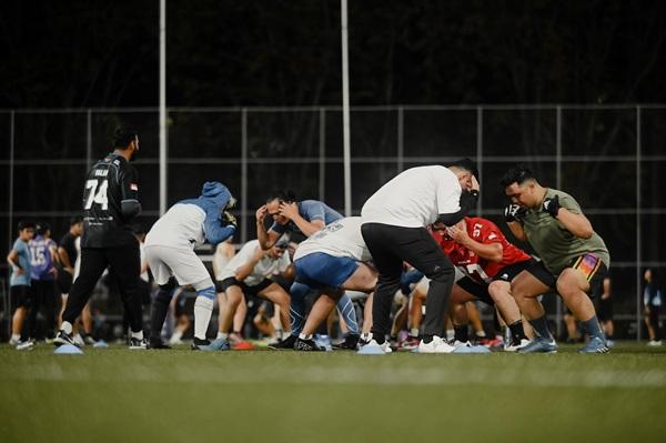 NFL Athlete Camp x Indonesia Powered by Grit Hadirkan Pelatihan Setara Super Bowl di Jakarta dan Bali