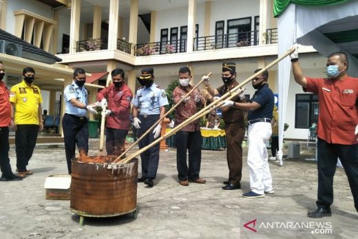 Kejari Kota Pariaman Musnahkan 5,9 Kilogram Narkotika dari 17 Perkara