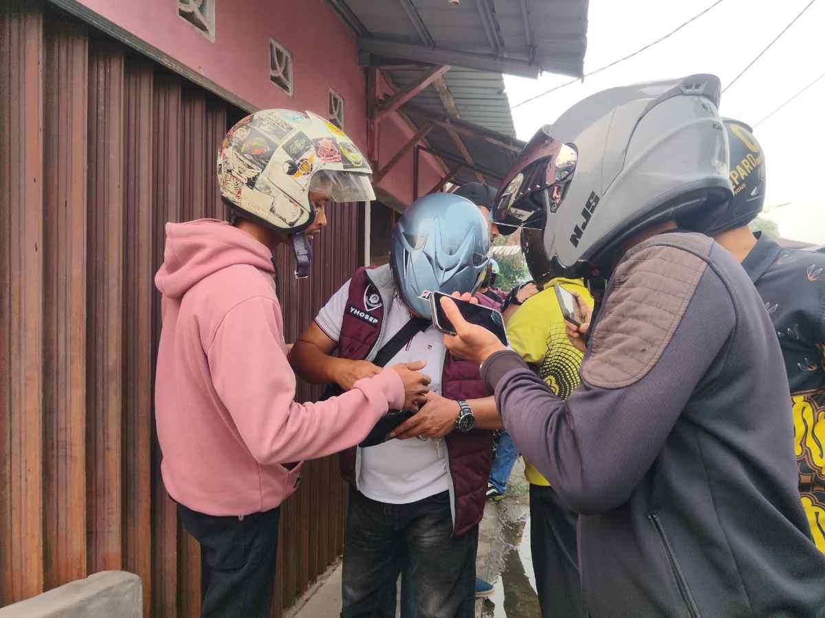 Gerebek Sarang Narkoba di Kampung Dalam Pekanbaru, Tim Gabungan Amankan Tiga Pria Positif Sabu