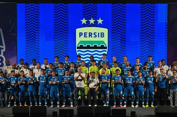 Tantangan Menanti Persib Bandung Si Juara Bertahan