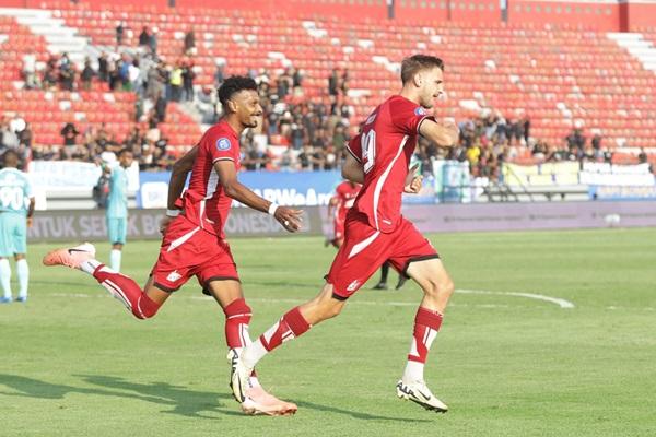 PSM Makassar Susah Payah Kalahkan PSBS Biak