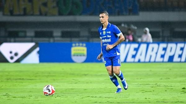Eliano Reijnders Tetap Waspadai Dewa United