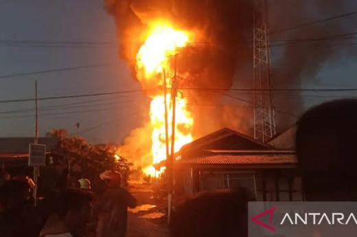 Pangkalan Elpiji di Batang Anai Terbakar