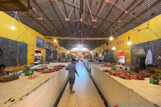 Meski Ditemukan 4 Dapi Terjangkit PMK, Aktivitas Jual Beli Daging di Pasar Ibuh Payakumbuh Masih Normal