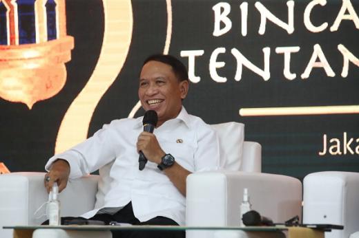Dukung Rekomendasi Tim Review. Menpora Amali Berani Ambil Keputusan Tidak Populer