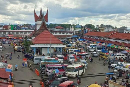 Polemik Parkir di Terminal, Joni Feri: Itu Bukan Wewenang Pemkot Bukittinggi