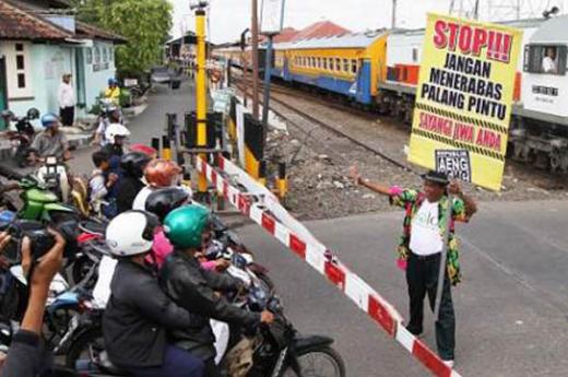 Jadi Penyebab Kecelakaan, Kemenhub Tutup 170 Perlintasan Kereta Api Liar di Sumbar