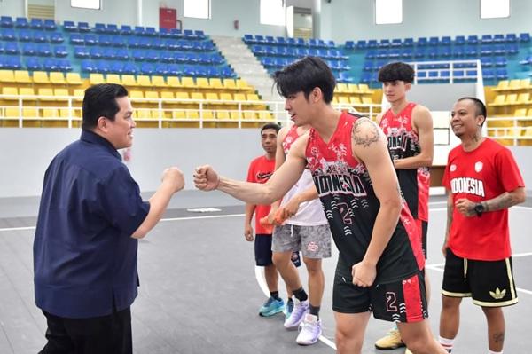 Tinjau CYESC, Menpora Erick Motivasi Atlet Harus Punya Mimpi Juara Olimpiade!