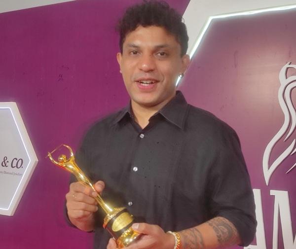 Siprianus Bhuka Gaet Pencipta Lagu Pop Terbaik AMI Awards 2025 Lewat “Tabola Bale”
