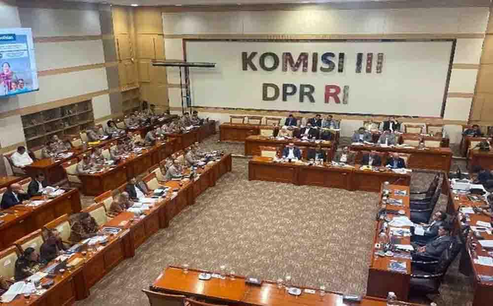 Layanan Polisi Disorot DPR, Wakapolri: Masyarakat Lebih Percaya Damkar untuk Respons Kilat