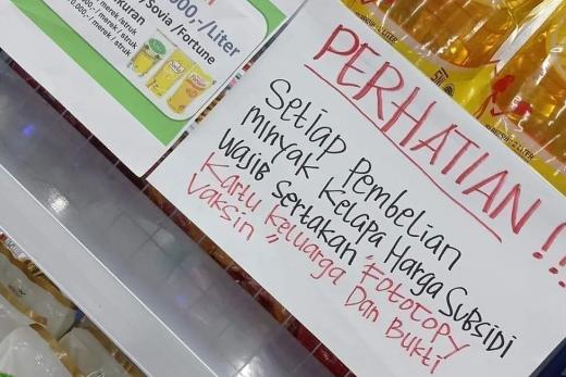 Di Jawa Barat, Warga Harus Bawa KK dan Bukti Vaksin saat Beli Minyak Goreng Subsidi
