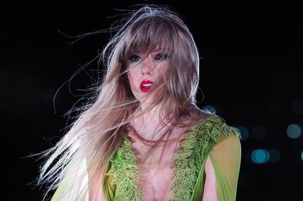 Taylor Swift Tetap Menjadi Kapten Pemandu Sorak Kansas City Chiefs