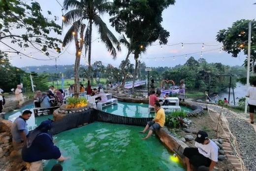 Banyak yang Suka Swafoto dan Upload, Seluruh Objek Wisata di Padang Pariaman akan Dipasang WiFi Gratis