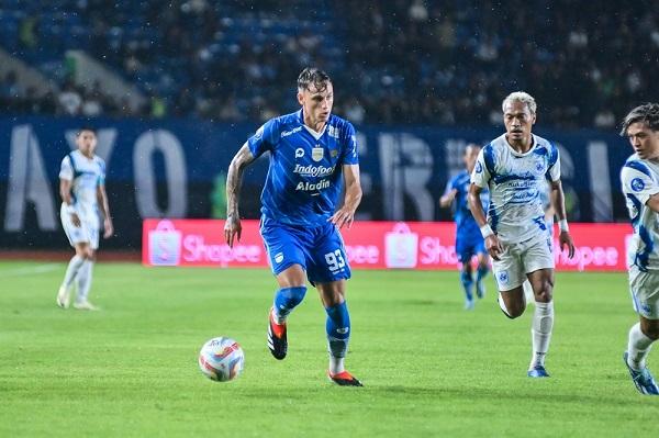 Senjata Persib Bernama Stefano Beltrame