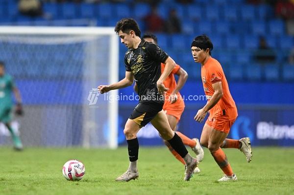 Pelatih Madura United Senang Strateginya Berjalan Baik