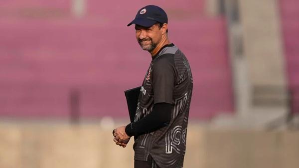 Mauricio Souza Tunggu Keputusan Manajemen Terkait Statusnya