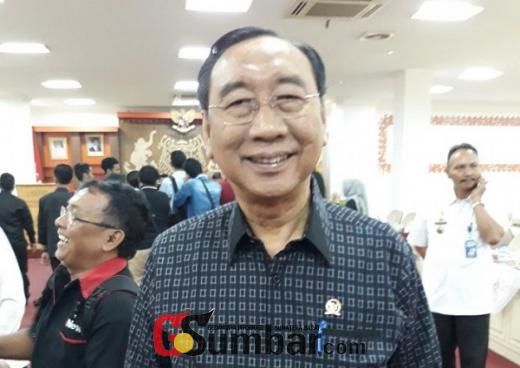 Aksi Pawang Hujan jadi Tawaan di Rapat Komisi V DPR: Andai Berhasil, Peran BMKG Terpaksa Dihilangkan