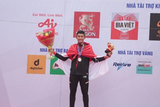 WartaPKU.com Aiman Cahyadi meraih perak nom
