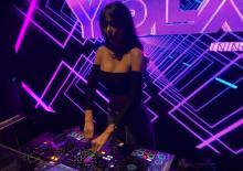 DJ Yola Ningsih Terkesan dengan Sambutan Partygoers Saat Tampil di Tomlex