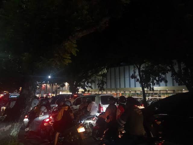 Transmisi 275 kV Putus Bikin Sebagian Wilayah Sumatra Gelap