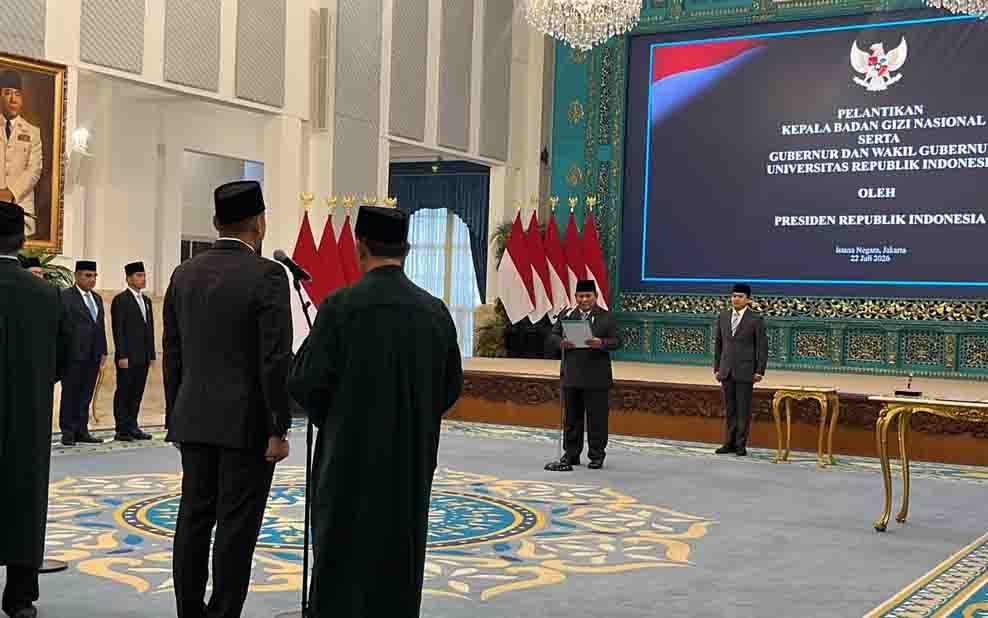 Gantikan Nanik Deyang, Sudaryono Dilantik Jadi Kepala BGN di Istana