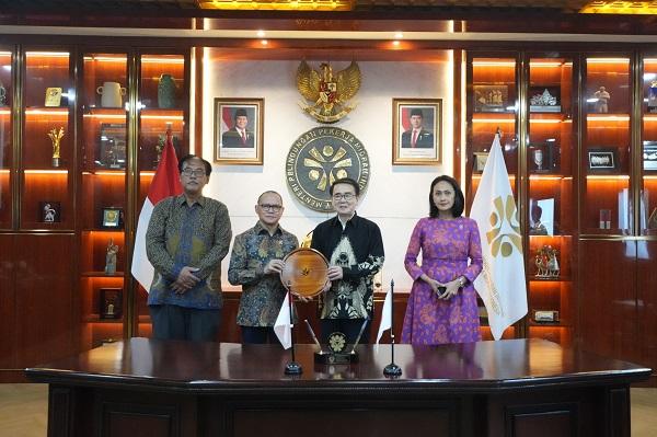 KP2MI Teken MoU Dengan Gubernur Kagawa, Menteri Mukhtarudin: Jadi Pilot Project Bagi Provinsi Lain di Jepang