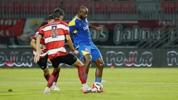Marcos Santos Bukan Senang dengan Hasil Tapi Perjuangan Pemain