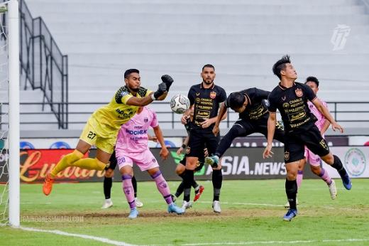Kiper Muda Persita Akui Dukungan Tim
