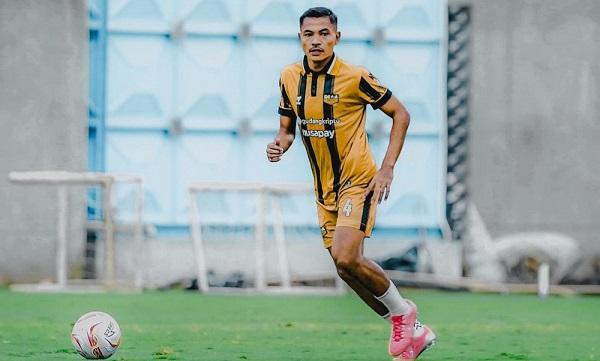 Dua Lini Tengah Rangga dan Asep Tetap Bertahan di Dewa United FC