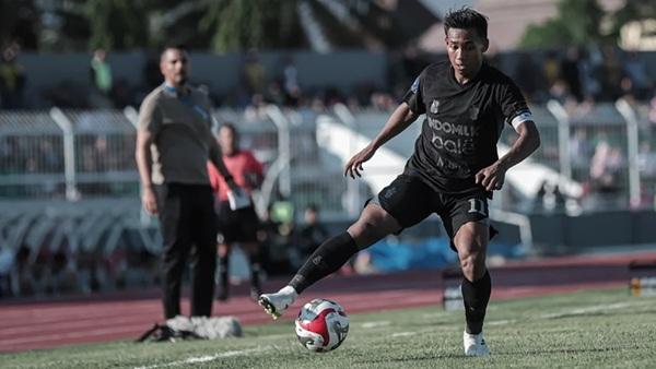 Persita Tangerang Lepas Sang Kapten Tim Muhammad Toha