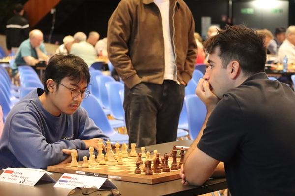 Adit Kalah dari Benyamin Bok dan Remis Lawan Chen Yuan
