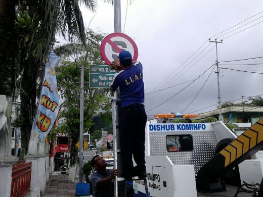 Dishubkominfo Terus Percantik Wajah Kota Padang Panjang
