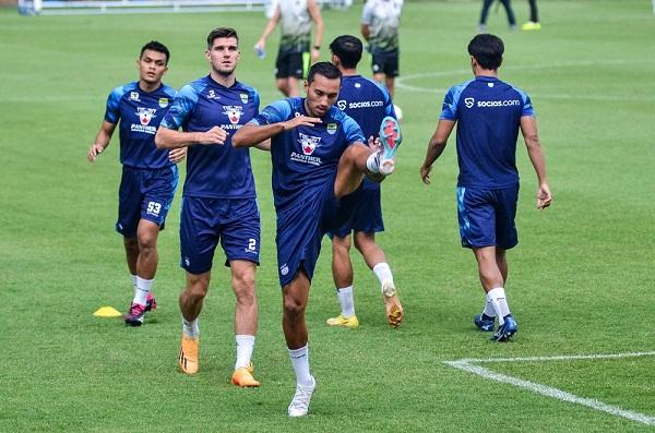Persib Manfaatkan Game Internal Tentukan Pemain Utama