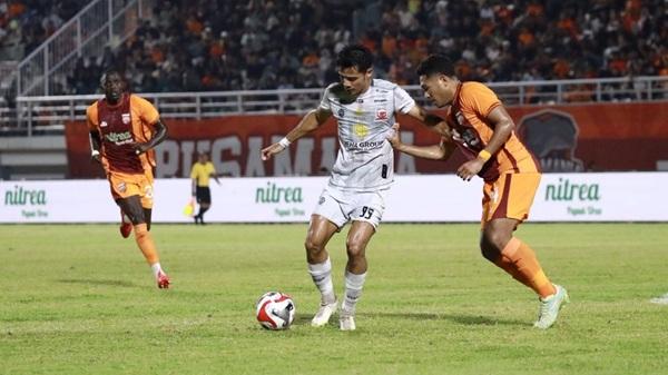 Carlos Parreira Senang Semangat Juang Pemain Madura United