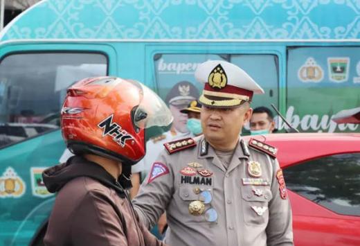 Stok Habis, Kendaraan di Sumbar akan Gunakan Seri Tiga Huruf pada Plat Nomor
