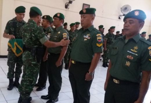 Dandim 0312/Padang Letkol Inf. Efran Herryanto Pimpin Upacara Kenaikan Pangkat