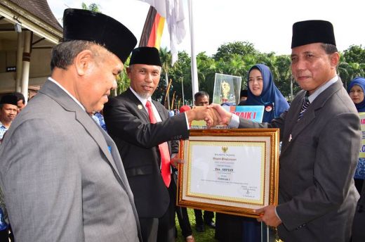 Camat Padang Barat dan Lurah Jati Baru Terbaik I Penilaian Kompetensi