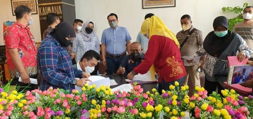 Kadispora Papua Terima Peralatan Pertandingan PON XX Papua 2020
