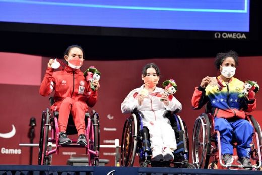 Ni Nengah Widiasih Sumbang Medali Pertama Bagi Indonesia