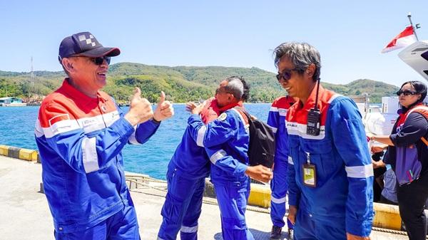Tinjau FT Reo Terdampak Gempa NTT, Komut Pertamina Puji Ketangguhan Perwira dan Beri Apresiasi Tinggi