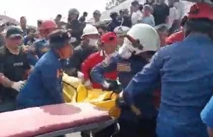Tragedi di Turunan Panyalaian, Truk Trailer Sapu Warung dan Kendaraan