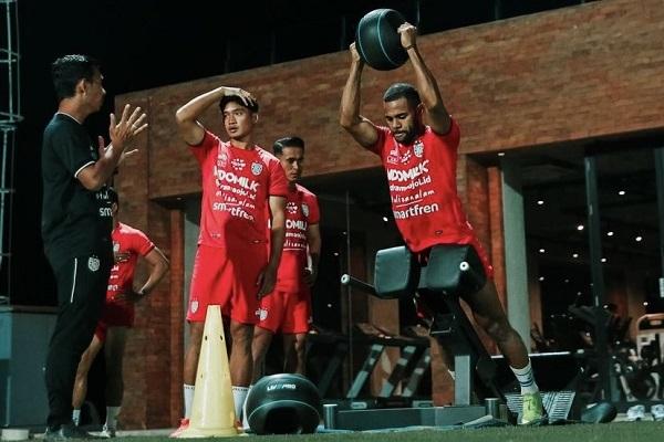 Teco Jaga Konsistensi Fisik Pemain